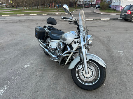 2009 Yamaha XVS1100, белый, 685000 рублей, вид 4