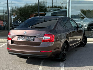 2014 Skoda Octavia III (A7), коричневый, 875000 рублей, вид 3