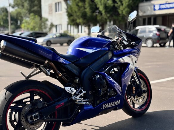 2004 Yamaha YZF-R1, синий, 530000 рублей - вид 4