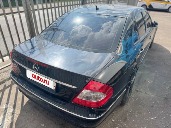 2008 Mercedes-Benz E-Класс 230 III (W211, S211) Рестайлинг, чёрный, 712800 рублей - вид 4