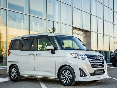 Toyota Roomy I