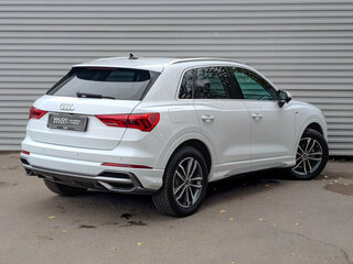 2021 Audi Q3 35 TFSI II (F3), белый, 3190000 рублей, вид 5