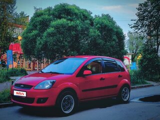 2007 Ford Fiesta Mk5, красный, 300000 рублей, вид 5