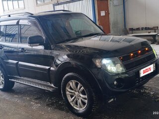 2011 Mitsubishi Pajero IV Рестайлинг 1, чёрный, 2410000 рублей, вид 5