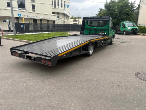 2020 Ford Transit, зелёный, 2650000 рублей - вид 10