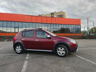 2011 Renault Sandero Stepway I, красный, 720000 рублей, вид 3