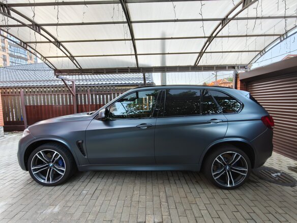 2017 BMW X5 M II (F85), чёрный, 5000000 рублей - вид 12