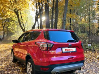 2017 Ford Kuga II Рестайлинг, красный, 1199000 рублей, вид 5