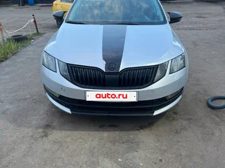 2017 Skoda Octavia III (A7) Рестайлинг, серебристый, 610000 рублей, вид 1