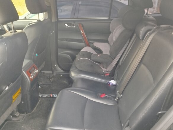 2013 Toyota Highlander II (XU40) Рестайлинг, чёрный - вид 19