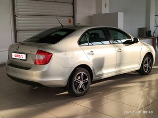 2015 Skoda Rapid I, серебристый, 950000 рублей, вид 5