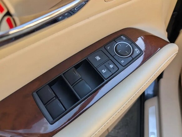 2014 Lexus RX 350 III Рестайлинг, чёрный, 2690000 рублей - вид 9