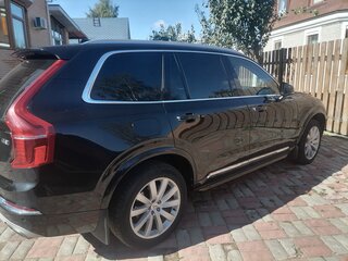 2015 Volvo XC90 II, чёрный, 3100000 рублей, вид 3