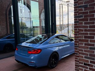 2018 BMW M4 Competition Package F82/F83 Рестайлинг, синий, 4800000 рублей, вид 4