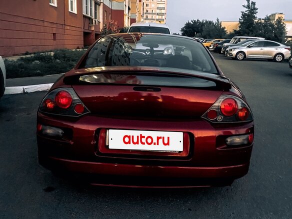 2002 Mitsubishi Eclipse III, пурпурный, 500000 рублей - вид 2
