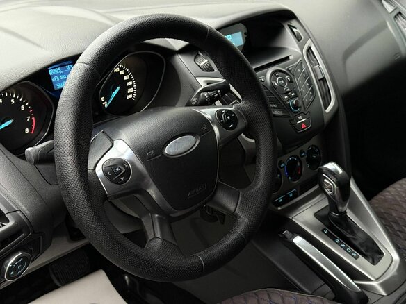 2013 Ford Focus III, серебристый, 720000 рублей - вид 17