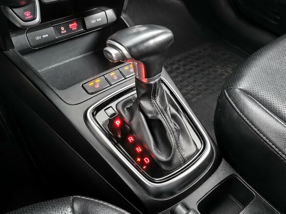 2018 Kia Rio X-Line IV, серебристый, 1564000 рублей - вид 18