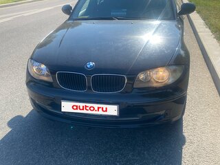 2010 BMW 1 серии 116i I (E81/E82/E87/E88) Рестайлинг, чёрный, 1000000 рублей, вид 2