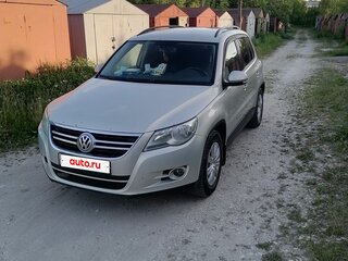 2010 Volkswagen Tiguan I, серебристый, 600000 рублей, вид 3