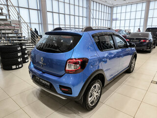 2017 Renault Sandero Stepway II, синий, 990000 рублей, вид 5