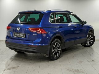 2019 Volkswagen Tiguan II, синий, 2040000 рублей, вид 5