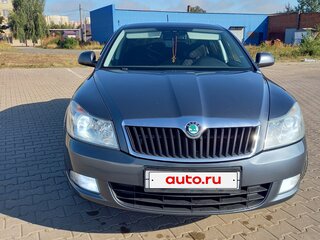 2011 Skoda Octavia II (A5) Рестайлинг, серый, 1050000 рублей, вид 3