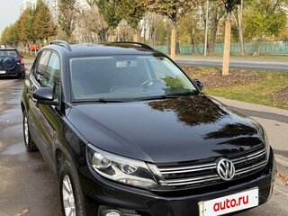 2012 Volkswagen Tiguan I Рестайлинг, чёрный, 2090000 рублей, вид 1