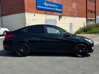 2016 Hyundai Solaris I Рестайлинг, чёрный, 800000 рублей, вид 4