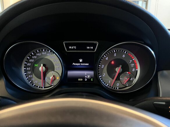 2014 Mercedes-Benz GLA 250 I (X156), белый, 1798000 рублей - вид 11