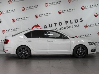 2020 Skoda Octavia III (A7) Рестайлинг, белый, 1859000 рублей, вид 5
