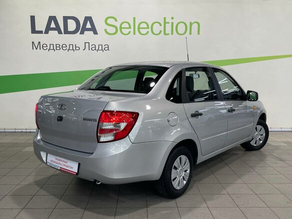 2016 Lada (ВАЗ) Granta I, серебристый, 455000 рублей - вид 1