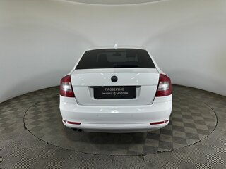 2011 Skoda Octavia DSG7 II (A5) Рестайлинг, белый, 680000 рублей, вид 3