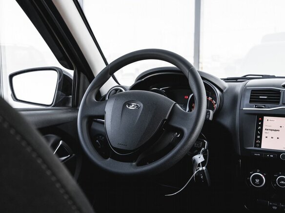 2026 Lada (ВАЗ) Granta I Рестайлинг, красный, 1289000 рублей - вид 13