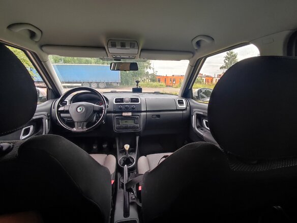 2008 Skoda Fabia II, белый, 410000 рублей - вид 6