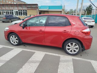 2012 Toyota Auris I Рестайлинг, красный, 1300000 рублей, вид 4