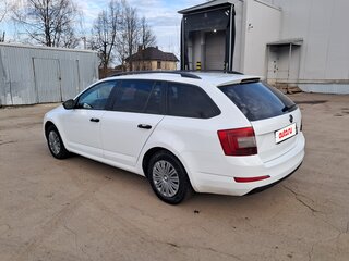 2014 Skoda Octavia III (A7), белый, 580000 рублей, вид 5
