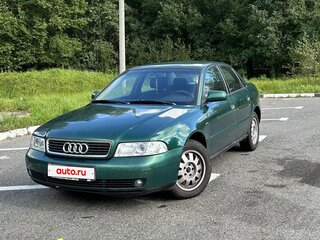 1999 Audi A4 I (B5) Рестайлинг, зелёный, 300000 рублей, вид 1