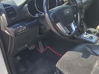 2012 Kia Sorento II Рестайлинг, белый, 1350000 рублей, вид 5