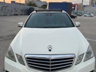 2011 Mercedes-Benz E-Класс 350 IV (W212, S212, C207), белый, 1100000 рублей, вид 5