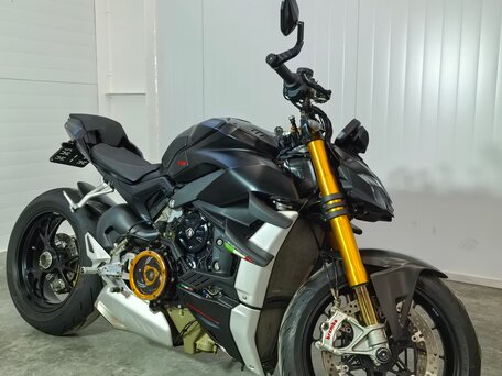 2021 Ducati Streetfighter V4, чёрный, 1679000 рублей, вид 4