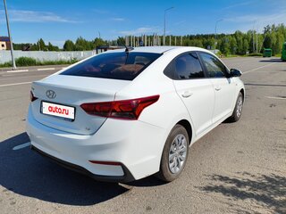 2019 Hyundai Solaris II, белый, 1280000 рублей, вид 4