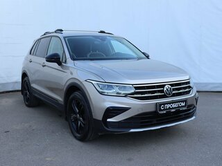 2021 Volkswagen Tiguan II Рестайлинг, коричневый, 2969000 рублей, вид 3