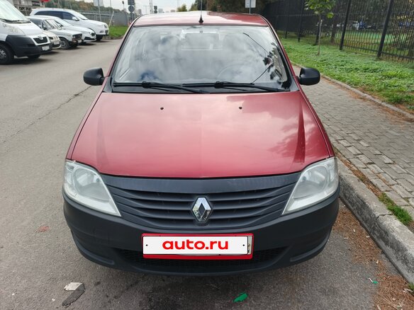 2010 Renault Logan I Рестайлинг, красный, 475000 рублей - вид 1