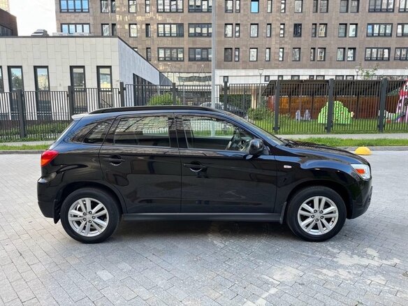 2010 Mitsubishi ASX I, чёрный, 1350000 рублей - вид 4