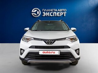2019 Toyota RAV4 IV (XA40) Рестайлинг, белый, 2540000 рублей, вид 2