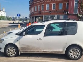 2014 Skoda Roomster I Рестайлинг, белый, 420000 рублей, вид 4