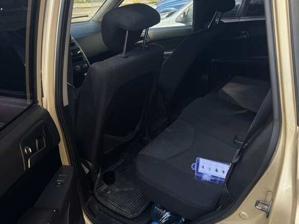 2010 SsangYong Kyron I Рестайлинг, бежевый, 700000 рублей - вид 9