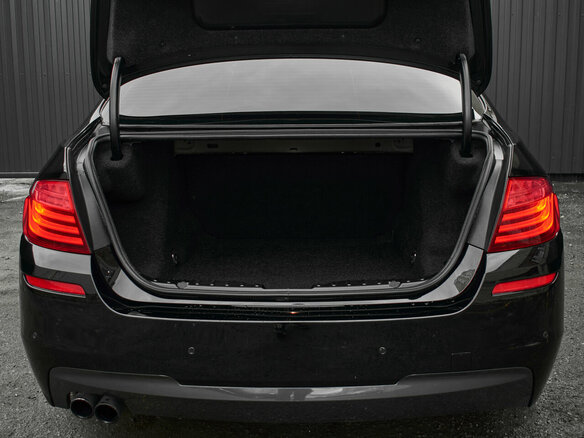 2013 BMW 5 серии 520d VI (F10/F11/F07) Рестайлинг, чёрный, 2050000 рублей - вид 8