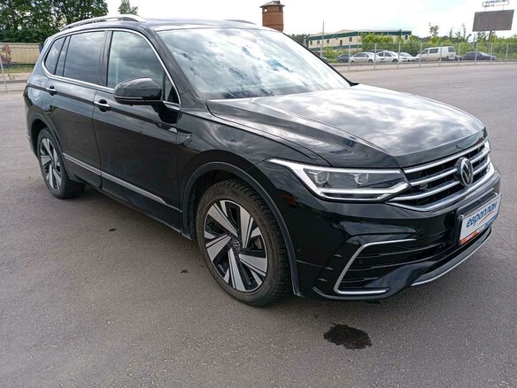2023 Volkswagen Tiguan L II Рестайлинг (China Market), чёрный, 3986700 рублей - вид 1