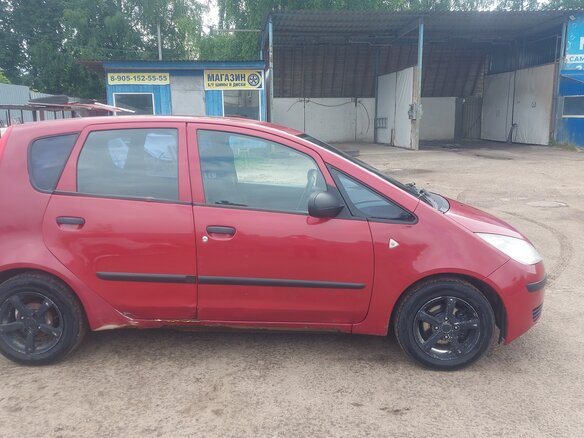 2007 Mitsubishi Colt VI (Z20/Z30), красный - вид 1